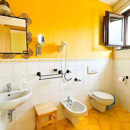 Casa Santicelli Konukevi 3*