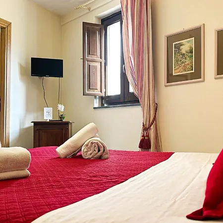 Πανσιόν Casa Santicelli 3*